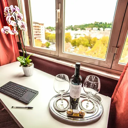 Maison d'hôtes Clodio10 Suite&apartment *